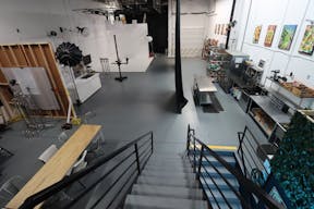 Miami Photo/Video Studio with Cyc Wall and Kitchen - Image 4