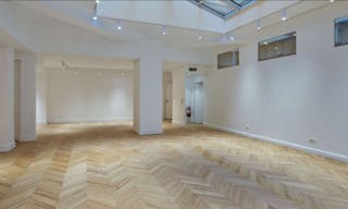 Art Gallery in Paris 1 - Image 5