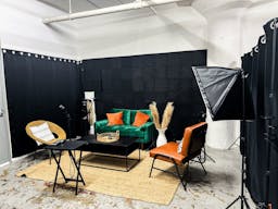 DTLA Multi Set Studio w/ AC, Free Lighting and Laser Beam - Image 3