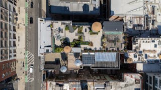 NoHo Loft with Rooftop - Image 9