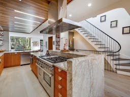 Warm Modern Design Brooklyn - Image 8