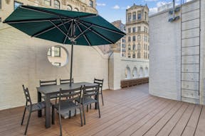 Stunning Rooftop - views of the iconic Empire State Building - Image 4