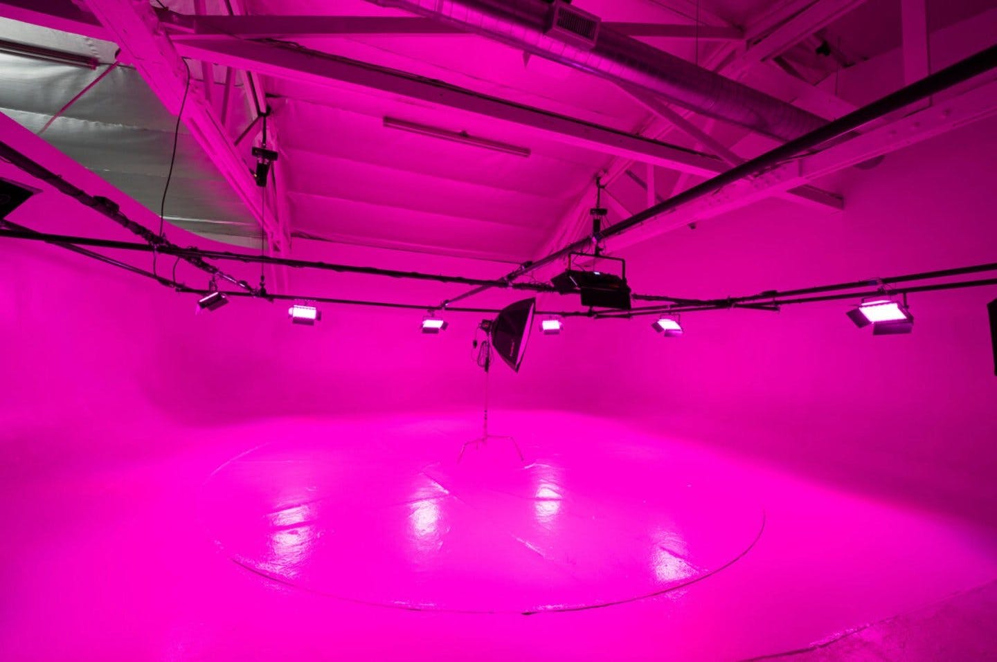 Olympic 3 Car Photography Studio in Los Angeles