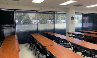 Spacious , quiet and clean room 127 at University of San Jose - Image 2