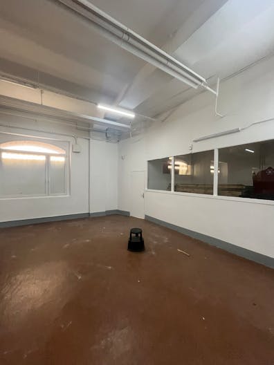 Espace Hybride rez-de-chaussée - Image 2