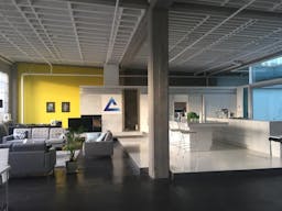 Sunny 2nd Level Industrial Warehouse: Loft Space - Image 4