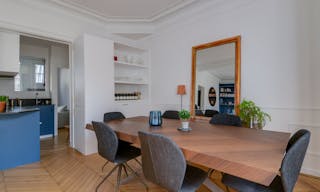 Bel appartement haussmannien avec balcon et vue tour Eiffel (max. 12 personnes) - Image 5