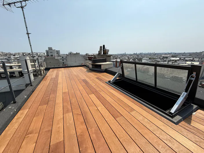Roof top stunning 360° view of Paris and its monuments - Image 2
