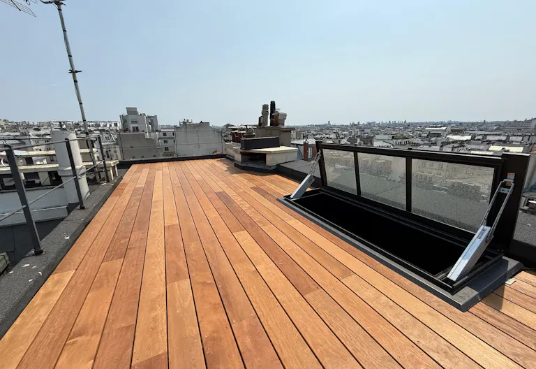 Roof top stunning 360° view of Paris and its monuments - Image 2