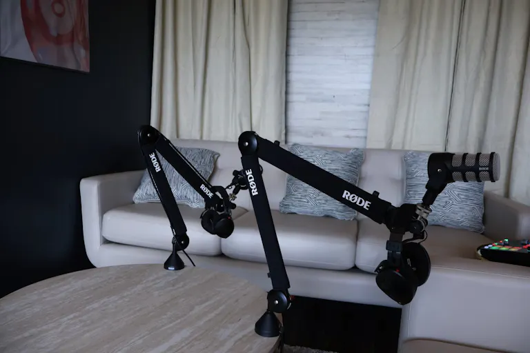 Mobile Content Creation Space/Podcasts/Photoshoots/Pop-up Events - Image 3