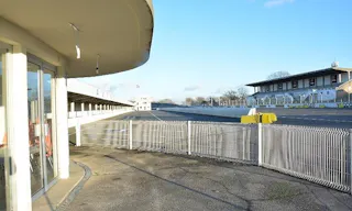 Salle de réunion ou espace évènementiel parfait - Image 5