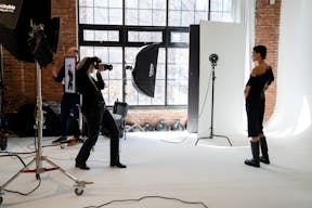 Flexible Studio Space with Two Cycloramas in Greenpoint, Brooklyn - Image 6