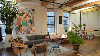 Cozy Williamsburg Event Space & Photo Studio - Image 4