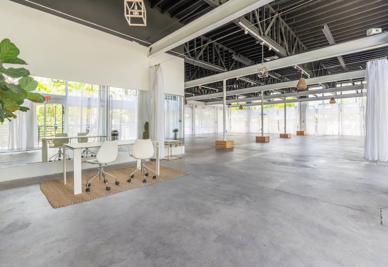 Breathtaking venue - 3,500 square feet to offer spacious and flexible event accommodations. - Image 3