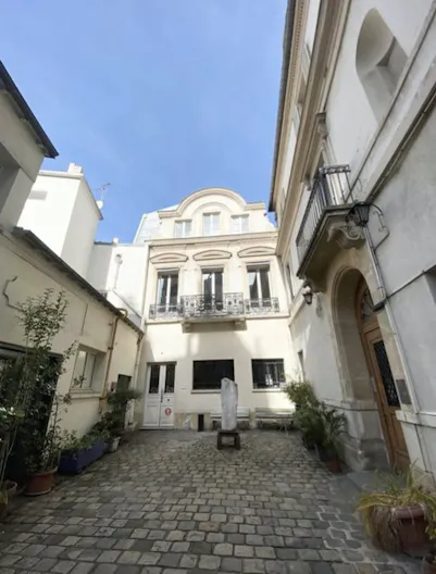 Office space RUE DU FAUBOURG DU TEMPLE - Image 0