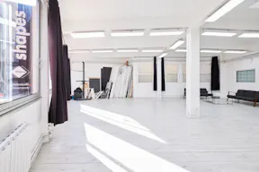Studio photo en plein coeur du 10 ème arrondissement - Image 3
