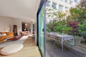 Maison avec jardin, Moulin Rouge - Image 1