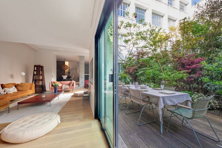 Maison avec jardin, Moulin Rouge - Image 1