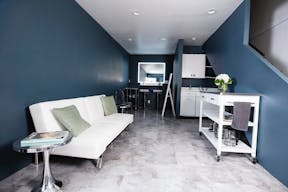 17 ft CEILING, GALLERY, PHOTO STUDIO, EVENT, POP UP SPACE, PARKING, PRIME LA CHINATOWN - Image 5