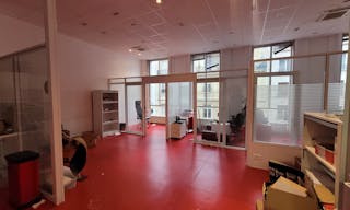 salle de conferance et bureaux ouverts - Image 1