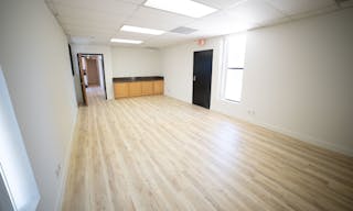 Prime Ground Floor Retail/Office/Creative/Event/Showroom Space in Old Town Pasadena - Image 10