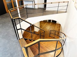 Showroom avec vitrine au c?ur du marais - Image 2