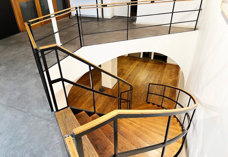 Showroom avec vitrine au c?ur du marais - Image 2