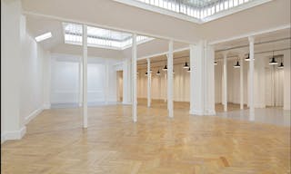 Premium Space In R�publique - Image 0