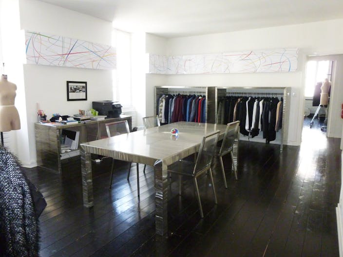 Sophisticated Boutique in Nantes - Image 2