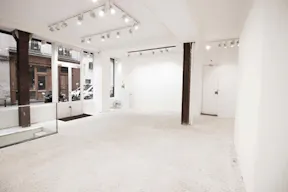 RUE CHAPON Pop Up Boutique - Image 6