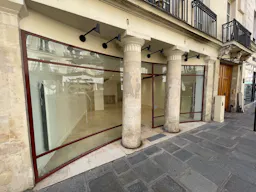 Galerie WHEAKO - 67 Rue de Turenne - Le Marais - PARIS - Image 1