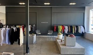 Luxury Retail Store on Melrose - Image 7