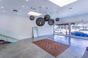 Fairfax District Versatile High Ceiling Two Level Indoor/ Outdoor Party Film Photo Space - Image 10