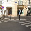 Boutique Shop For Rent - Paris 16th Near Arc de Triomphe