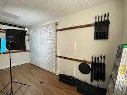 Steel Pixel Studios Photo and Video Studio - Image 2