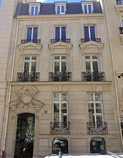 Prime Location Boutique - Triangle d'Or Paris - Image 0