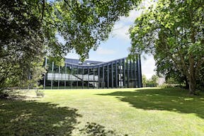 Un château innovant à Saint-Germain-En-Laye - Image 22