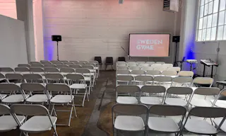 2-Levels Warehouse Venue for Events with Atrium - Image 2