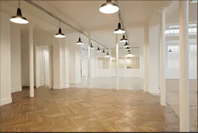 Premium Space In R�publique - Image 16