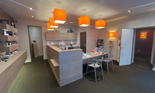 Belle boutique au Trocad�ro - Image 1