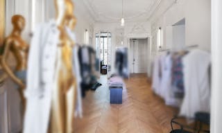 Superb Showroom Rue de Rivoli - Image 3