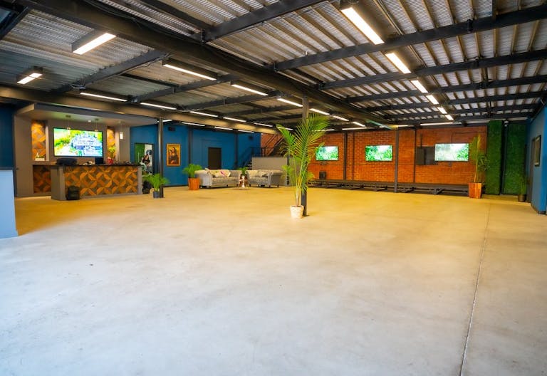 Modern Industrial Warehouse Space in DTLA for events, film/tv and photo shoots - Image 0