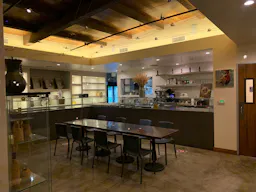 Event Space with great vibe - Image 11
