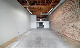 Stunning Retail Space on Iconic Sunset Boulevard - Image 6