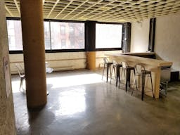 Beautiful Bar Open To New Tenants - Image 11