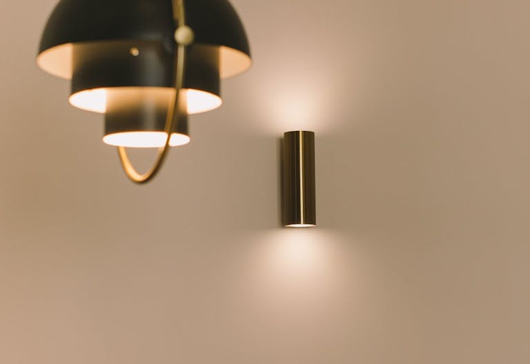 Volume unique dans h�tel particulier historique IXe ardt - Image 4