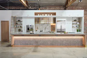 Urban Industrial Space in Old Town Pasadena - Image 8