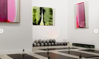 Galerie d'art / showroom / concept store / devanture Monument Historique - Image 7