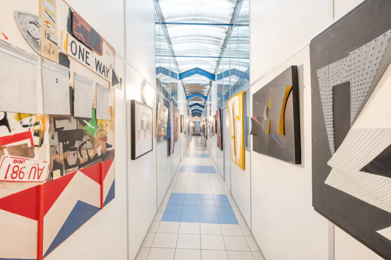 Lieu insolite autour de l'art Lumino-cinétique - Image 1
