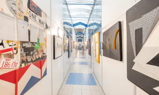 Lieu insolite autour de l'art Lumino-cinétique - Image 1